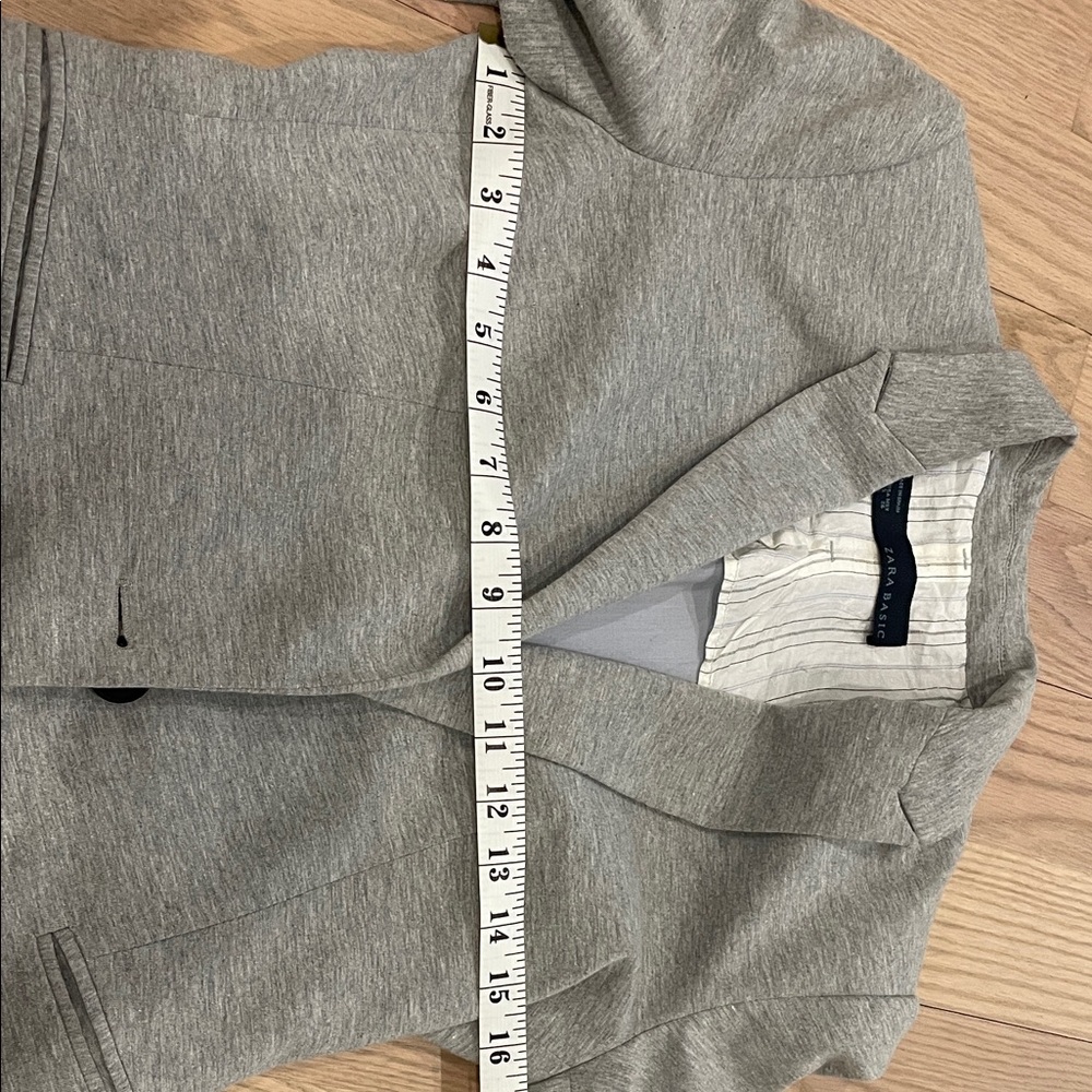 Zara Light Gray Single-Button Blazer - image 6